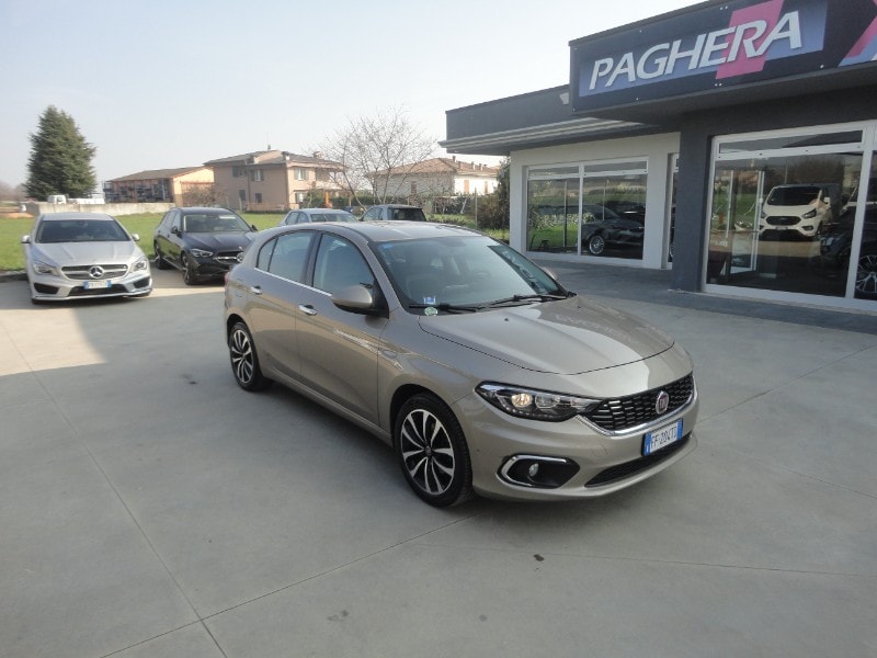 FIAT Tipo (2015-->)